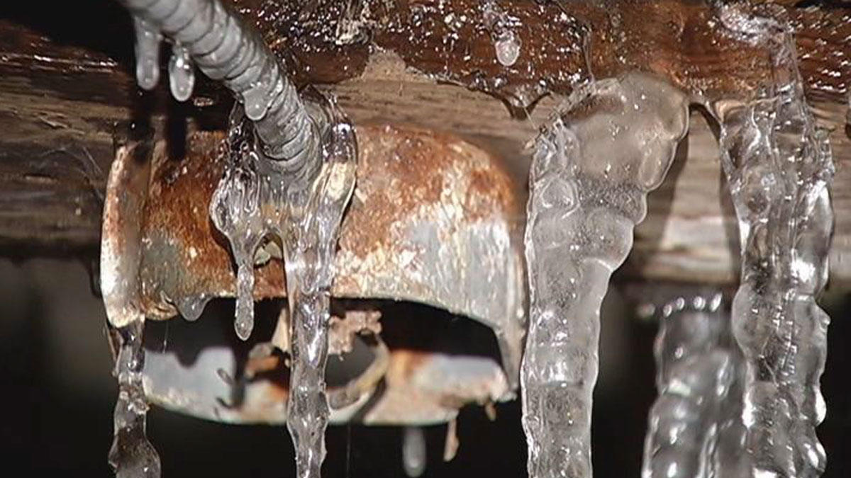 What you can do to prevent a frozen pipes disaster