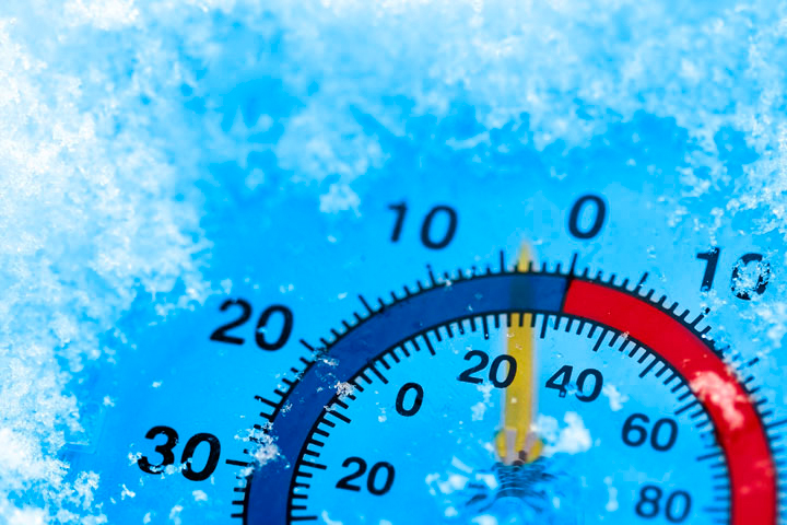 Top 4 Considerations for Choosing a Home Freeze Alarm