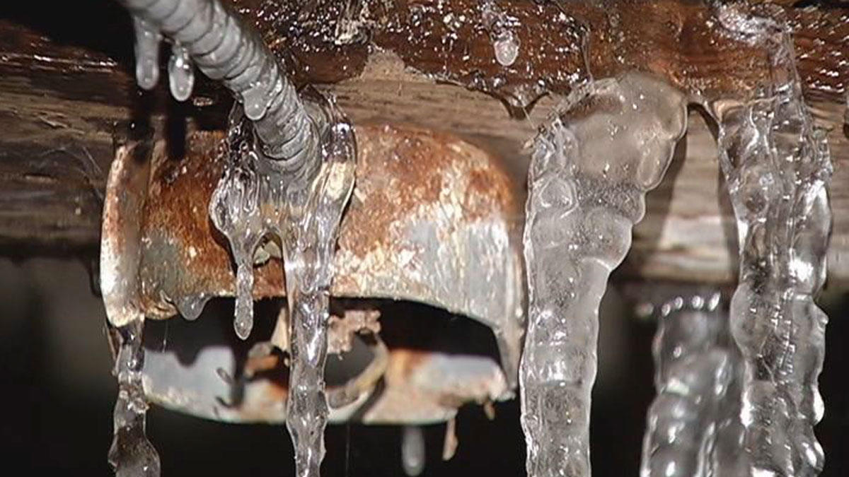 What You Can Do to Prevent a Frozen Pipes Disaster